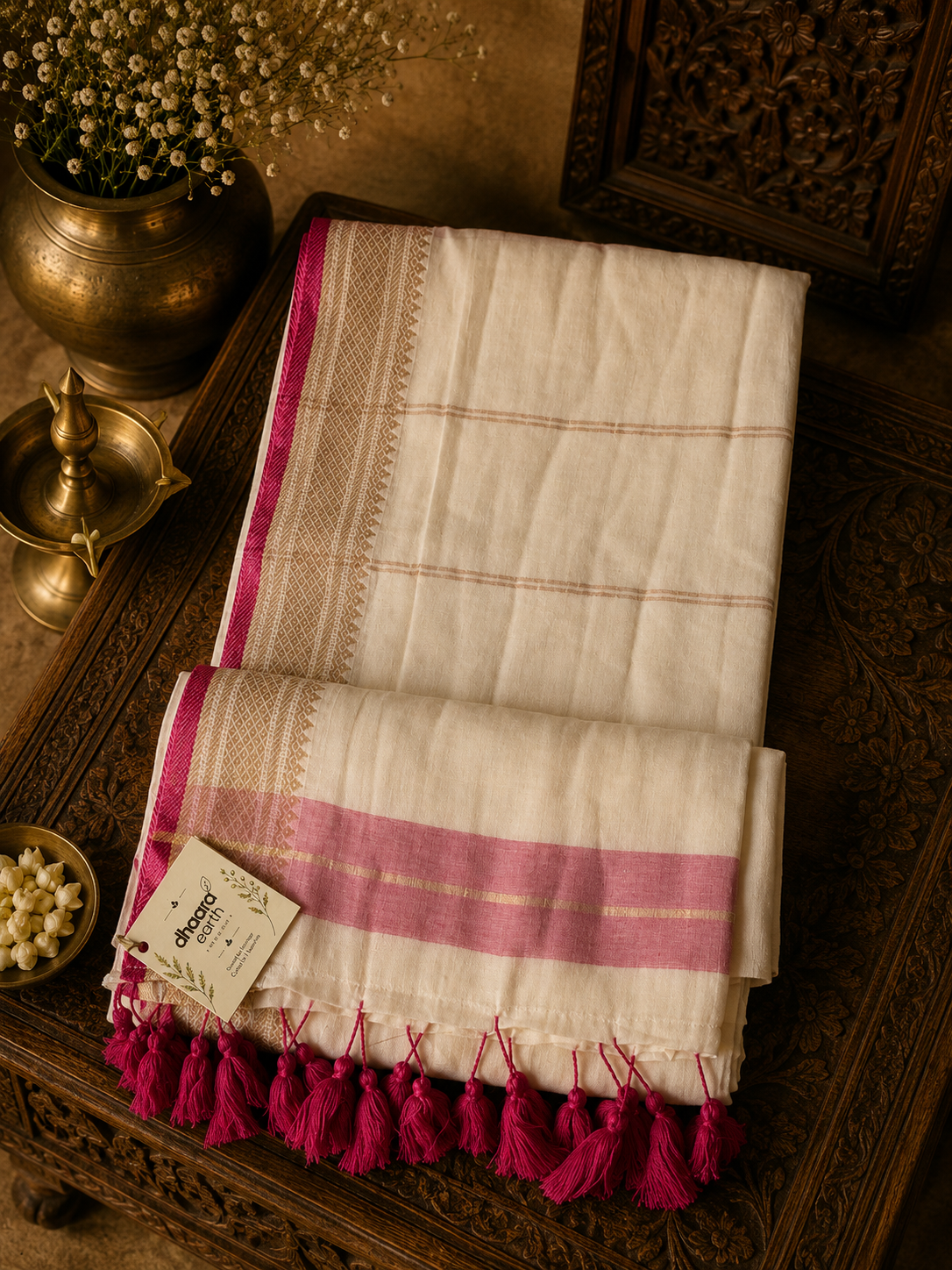 Off white mul cotton saree with pink and golden zari border