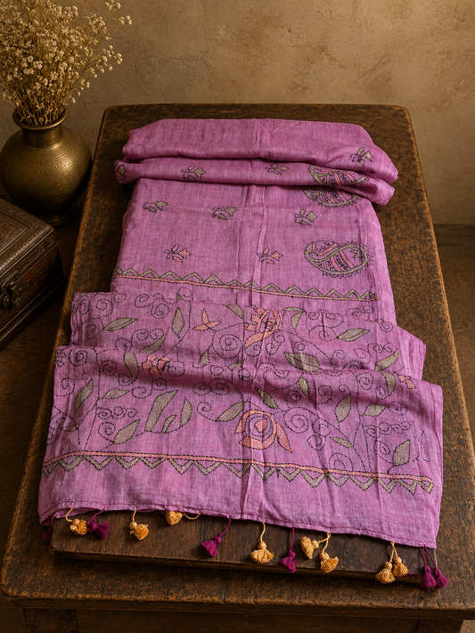 Lavender Mul Cotton Saree with Hand-embroidered Kantha Stitch